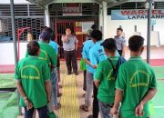 Ka. KPLP Lapas Ampana Berikan Edukasi Kepada WBP Asimilasi.