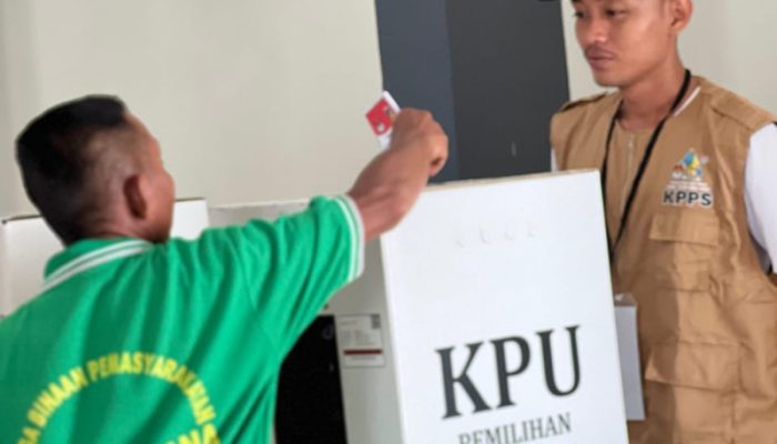 Pencoblosan di Lapas Ampana