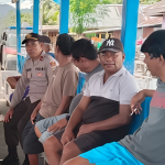 Kasubsatgas Binmas Ipda Riono saat melaksanakan sambang di Kelurahan Bailo